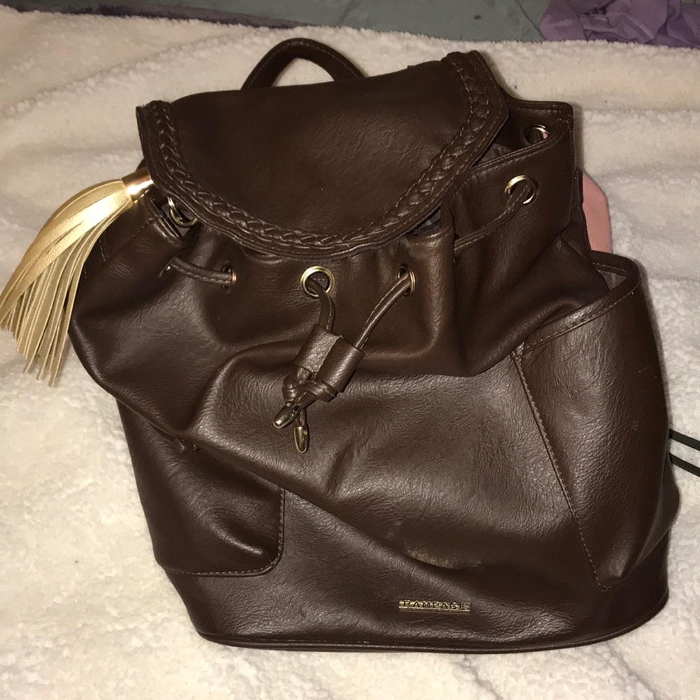 Too small to hold my stuff